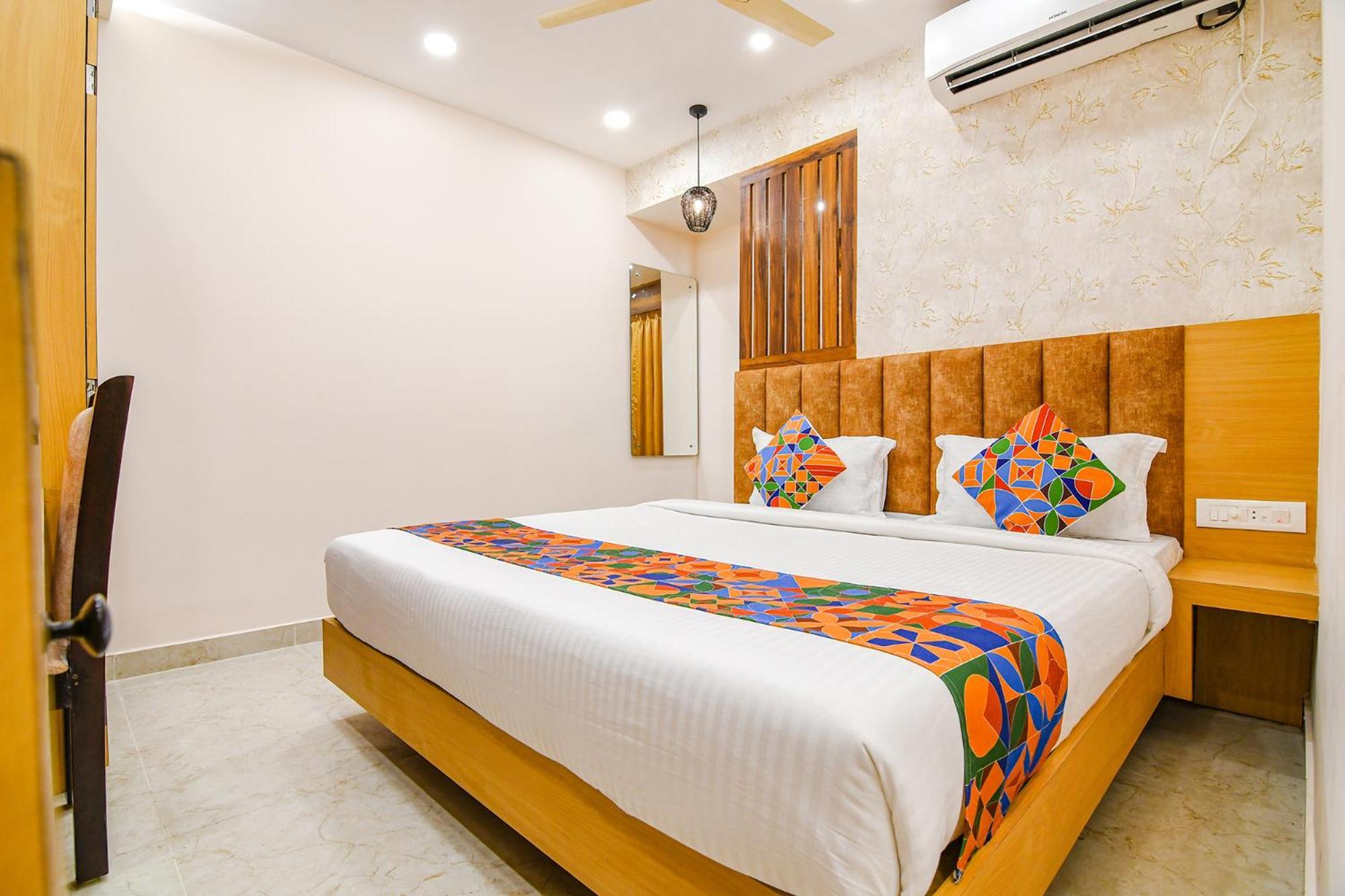 Fabhotel Sonali Golden Palace - Nr Bhubaneswar Railway Station Eksteriør bilde