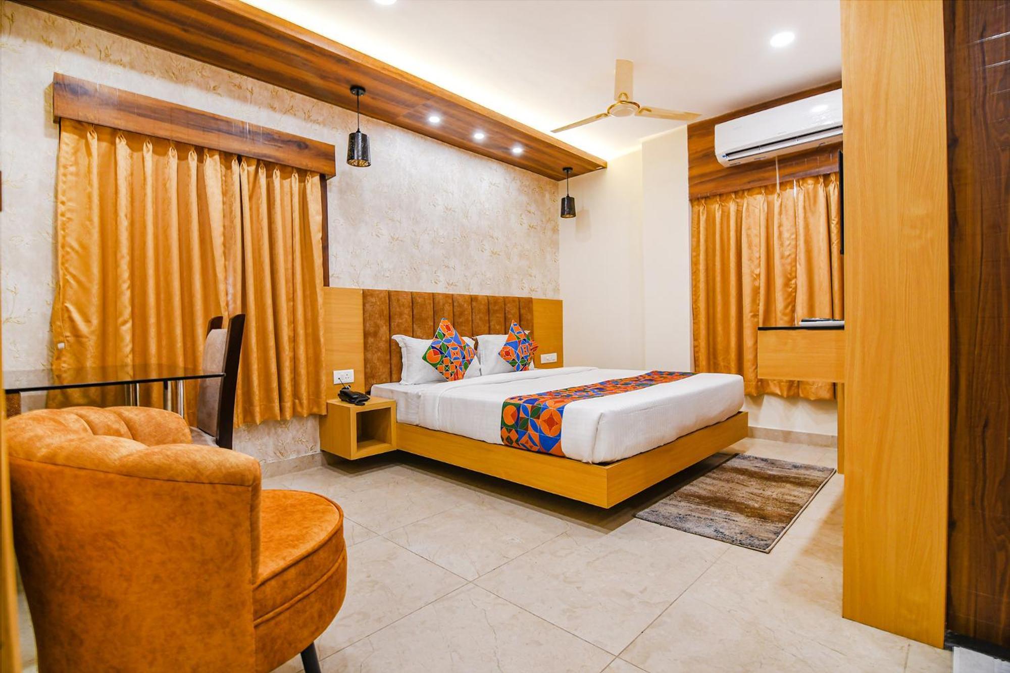 Fabhotel Sonali Golden Palace - Nr Bhubaneswar Railway Station Eksteriør bilde