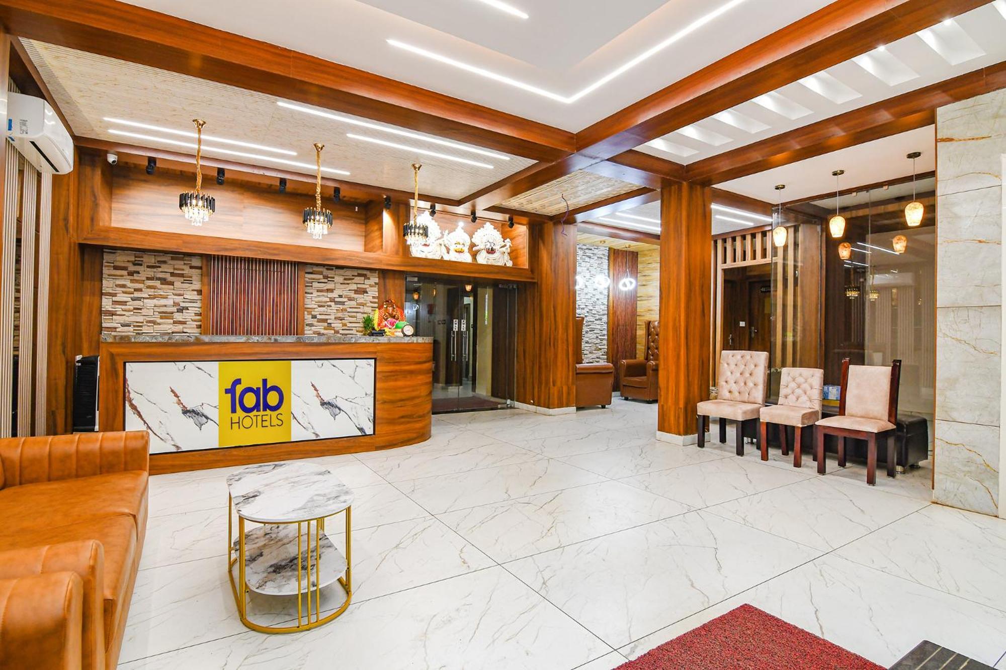 Fabhotel Sonali Golden Palace - Nr Bhubaneswar Railway Station Eksteriør bilde