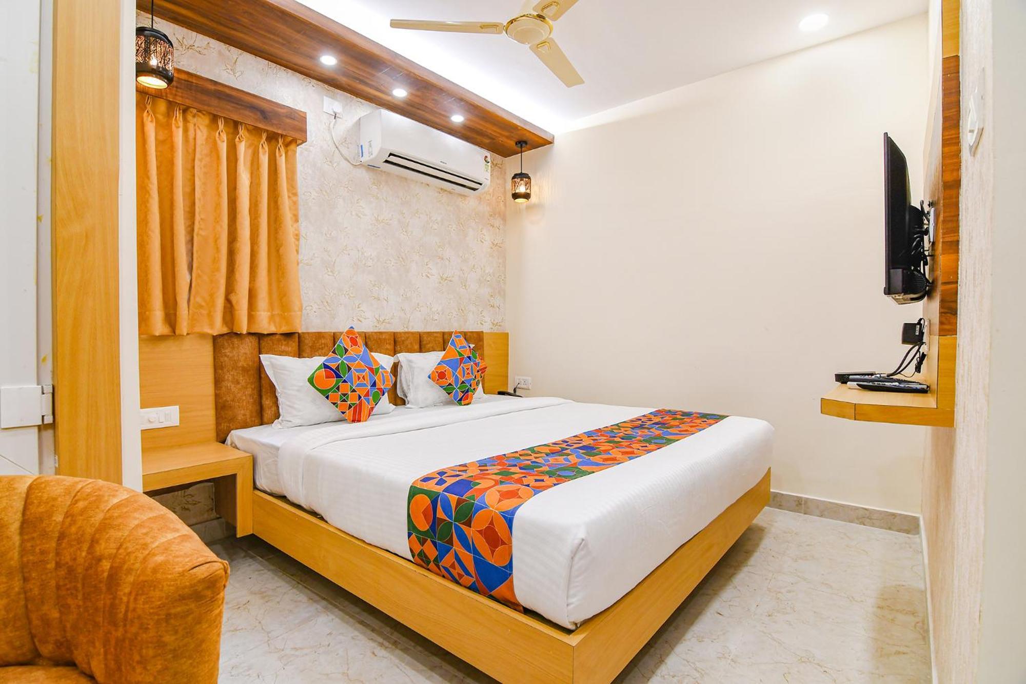 Fabhotel Sonali Golden Palace - Nr Bhubaneswar Railway Station Eksteriør bilde